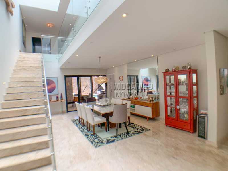 Conheça Sala do imóvel - Casa em Condomínio 3 quartos à venda Itatiba,SP - R$ 1.890.000 - FCCN30522 - 5 Sala - Casa em Condomínio 3 quartos à venda Itatiba,SP - R$ 1.890.000 - FCCN30522 - 5