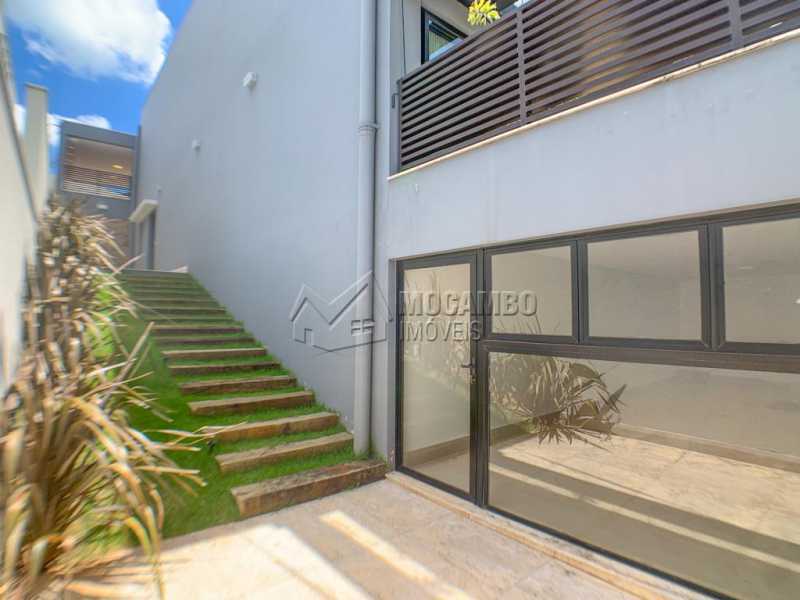 Conheça Acesso à academia do imóvel - Casa em Condomínio 3 quartos à venda Itatiba,SP - R$ 1.890.000 - FCCN30522 - 31 Acesso à academia - Casa em Condomínio 3 quartos à venda Itatiba,SP - R$ 1.890.000 - FCCN30522 - 31