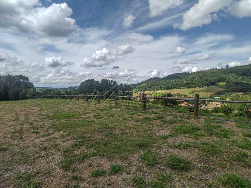 Conheça Estacionamento do imóvel - Sítio 90000m² à venda Itatiba,SP Mombuca - R$ 3.700.000 - FCSI40010 - 23 Estacionamento - Sítio 90000m² à venda Itatiba,SP Mombuca - R$ 3.700.000 - FCSI40010 - 23