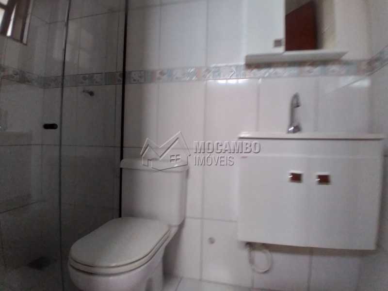Conheça Banheiro Social do imóvel - Casa 1 quarto para alugar Itatiba,SP - R$ 900 - FCCA10312 - 5 Banheiro Social - Casa 1 quarto para alugar Itatiba,SP - R$ 900 - FCCA10312 - 5