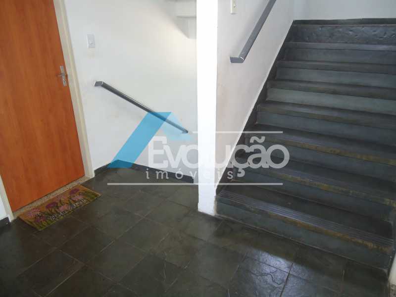 Conheça ESCADA do imóvel - Apartamento à venda Rua Doutor Juvenal Murtinho,Santíssimo, Rio de Janeiro - R$ 115.000 - A0116 - 11 ESCADA - Apartamento à venda Rua Doutor Juvenal Murtinho,Santíssimo, Rio de Janeiro - R$ 115.000 - A0116 - 11