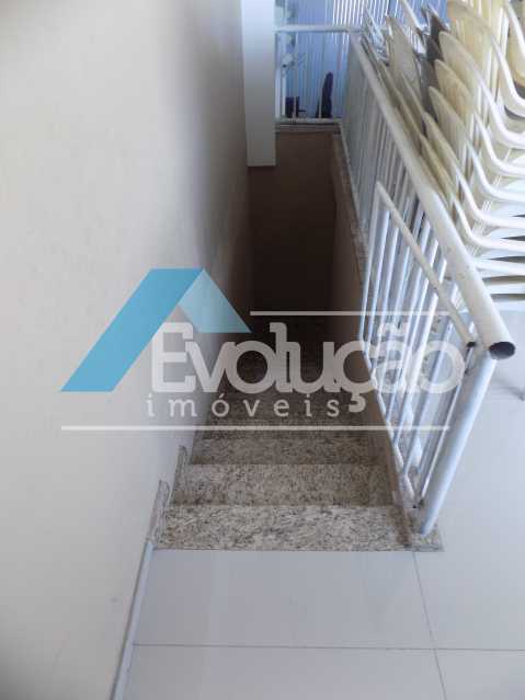 Conheça ESCADA ACESSO JIRAU do imóvel - Loja 200m² para venda e aluguel Inhoaíba, Rio de Janeiro - R$ 370.000 - A0294 - 11 ESCADA ACESSO JIRAU - Loja 200m² para venda e aluguel Inhoaíba, Rio de Janeiro - R$ 370.000 - A0294 - 11