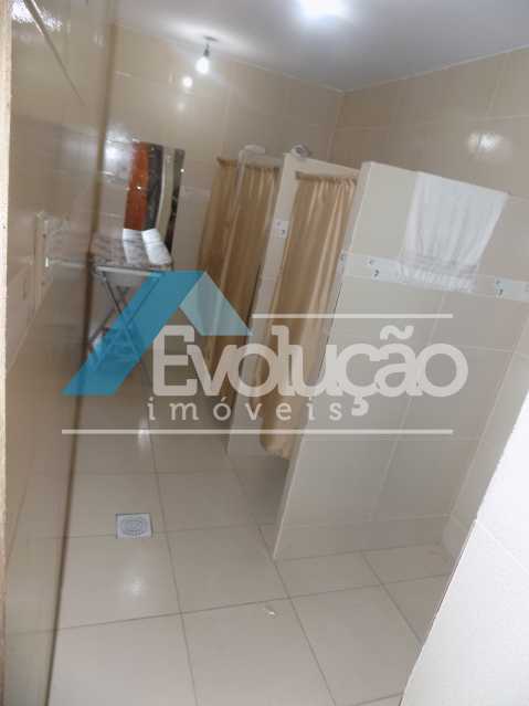 Conheça BANHEIRO FEMININO do imóvel - Loja 200m² para venda e aluguel Inhoaíba, Rio de Janeiro - R$ 370.000 - A0294 - 15 BANHEIRO FEMININO - Loja 200m² para venda e aluguel Inhoaíba, Rio de Janeiro - R$ 370.000 - A0294 - 15