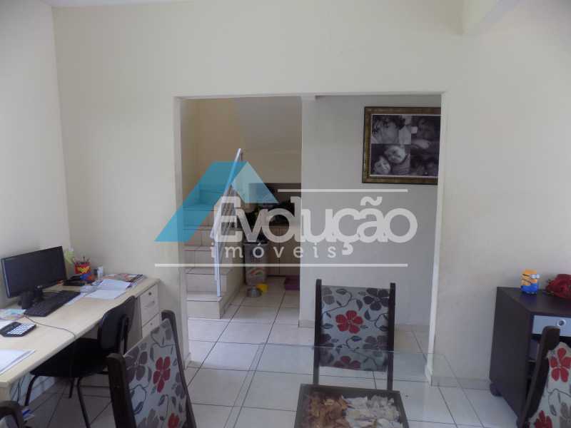 Conheça HALL DA SALA do imóvel - Casa 4 quartos à venda Rio de Janeiro,RJ - R$ 260.000 - V0254 - 7 HALL DA SALA - Casa 4 quartos à venda Rio de Janeiro,RJ - R$ 260.000 - V0254 - 7