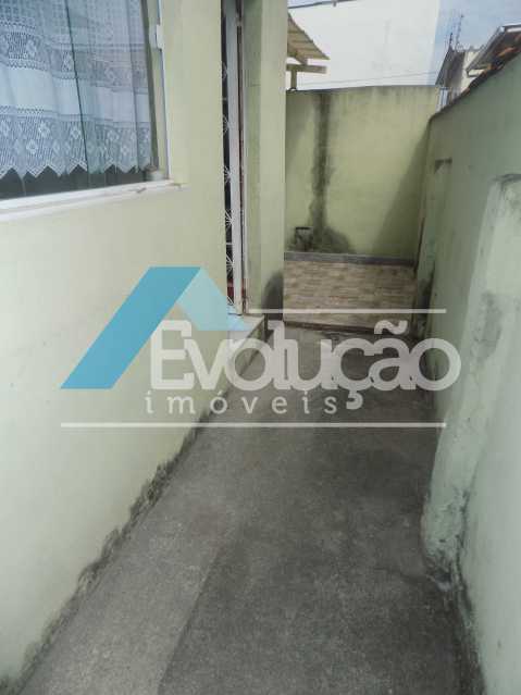 Conheça QUINTAL FUNDOS do imóvel - Casa 4 quartos à venda Rio de Janeiro,RJ - R$ 260.000 - V0254 - 16 QUINTAL FUNDOS - Casa 4 quartos à venda Rio de Janeiro,RJ - R$ 260.000 - V0254 - 16