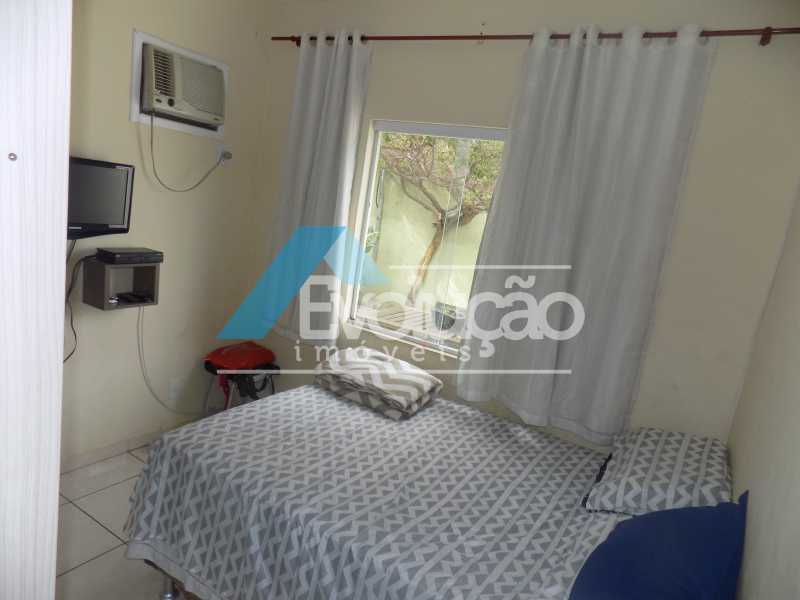Conheça QUARTO DE BAIXO do imóvel - Casa 4 quartos à venda Rio de Janeiro,RJ - R$ 260.000 - V0254 - 17 QUARTO DE BAIXO - Casa 4 quartos à venda Rio de Janeiro,RJ - R$ 260.000 - V0254 - 17