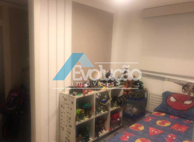Conheça QUARTO 2 do imóvel - Cobertura 3 quartos à venda Rio de Janeiro,RJ - R$ 930.000 - V0256 - 15 QUARTO 2 - Cobertura 3 quartos à venda Rio de Janeiro,RJ - R$ 930.000 - V0256 - 15