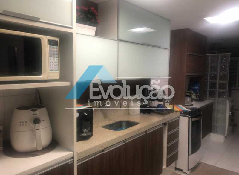 Conheça COZINHA do imóvel - Cobertura 3 quartos à venda Rio de Janeiro,RJ - R$ 930.000 - V0256 - 20 COZINHA - Cobertura 3 quartos à venda Rio de Janeiro,RJ - R$ 930.000 - V0256 - 20
