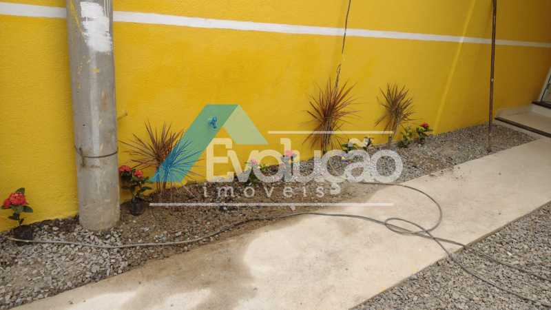 Conheça GARAGEM do imóvel - Casa 2 quartos à venda Campo Grande, Rio de Janeiro - R$ 220.000 - V0328 - 5 GARAGEM - Casa 2 quartos à venda Campo Grande, Rio de Janeiro - R$ 220.000 - V0328 - 5