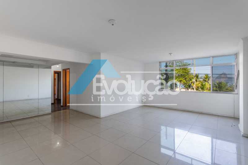 Conheça Edifício Agulhas Negras ap 20 do imóvel - Apartamento 3 quartos à venda Niterói,RJ - R$ 996.000 - V0351 - 1 Edifício Agulhas Negras ap 20 - Apartamento 3 quartos à venda Niterói,RJ - R$ 996.000 - V0351 - 1