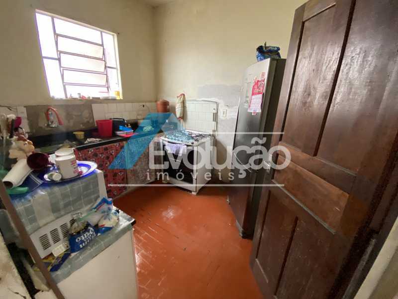 Conheça COZINHA CASA FRENTE do imóvel - 2 CASAS SÃO JORGE CAMPO GRANDE RJ - V0360 - 9 COZINHA CASA FRENTE - 2 CASAS SÃO JORGE CAMPO GRANDE RJ - V0360 - 9
