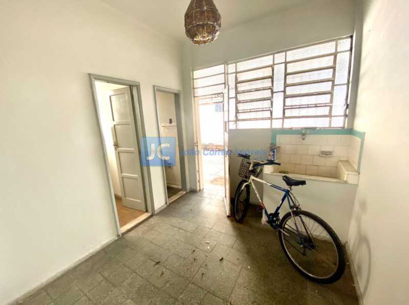 Conheça 13 Área serviço do imóvel - Casa à venda Piedade, Rio de Janeiro - R$ 400.000 - CBCA00005 - 15 13 Área serviço - Casa à venda Piedade, Rio de Janeiro - R$ 400.000 - CBCA00005 - 15