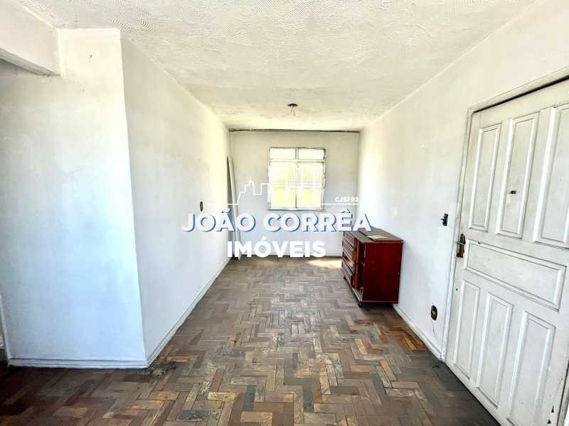Conheça 01 Salão do imóvel - Apartamento à venda Avenida Brasil,Irajá, Rio de Janeiro - R$ 120.000 - CBAP30152 - 1 01 Salão - Apartamento à venda Avenida Brasil,Irajá, Rio de Janeiro - R$ 120.000 - CBAP30152 - 1
