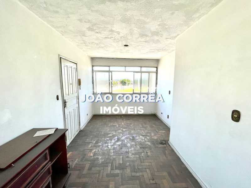 Conheça 02 Salão do imóvel - Apartamento à venda Avenida Brasil,Irajá, Rio de Janeiro - R$ 120.000 - CBAP30152 - 3 02 Salão - Apartamento à venda Avenida Brasil,Irajá, Rio de Janeiro - R$ 120.000 - CBAP30152 - 3