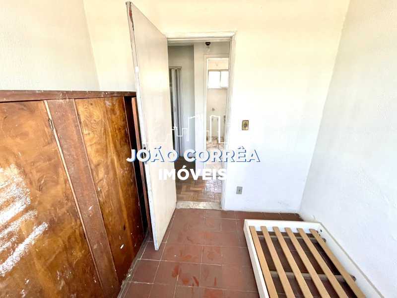 Conheça 04 Primeiro quarto do imóvel - Apartamento à venda Avenida Brasil,Irajá, Rio de Janeiro - R$ 120.000 - CBAP30152 - 5 04 Primeiro quarto - Apartamento à venda Avenida Brasil,Irajá, Rio de Janeiro - R$ 120.000 - CBAP30152 - 5