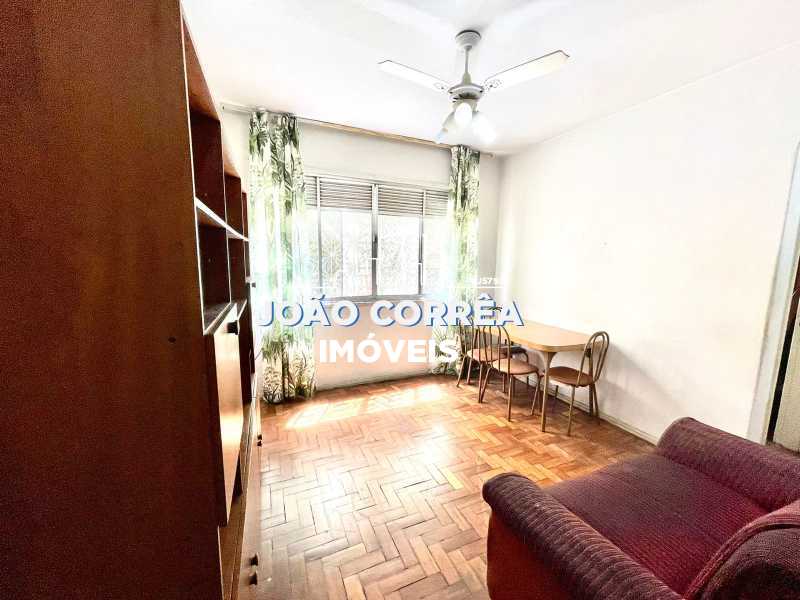 Conheça 04 Salão do imóvel - Apartamento à venda Rua Bispo Lacerda,Del Castilho, Rio de Janeiro - R$ 168.000 - CBAP20350 - 5 04 Salão - Apartamento à venda Rua Bispo Lacerda,Del Castilho, Rio de Janeiro - R$ 168.000 - CBAP20350 - 5