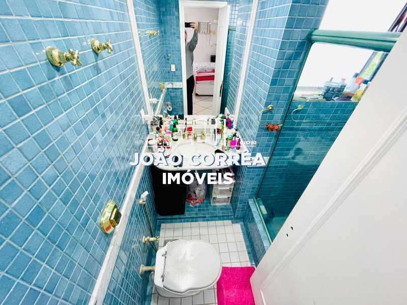 Conheça 50 Suíte Quarto 3 do imóvel - Cobertura 4 quartos à venda Rio de Janeiro,RJ - R$ 2.680.000 - CBCO40005 - 12 50 Suíte Quarto 3 - Cobertura 4 quartos à venda Rio de Janeiro,RJ - R$ 2.680.000 - CBCO40005 - 12