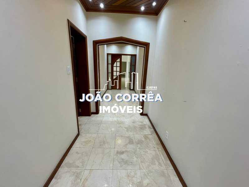 Conheça 04 Corredor. do imóvel - Casa à venda Rua Jequiriça,Rio de Janeiro,RJ - R$ 700.000 - CBCA30027 - 5 04 Corredor. - Casa à venda Rua Jequiriça,Rio de Janeiro,RJ - R$ 700.000 - CBCA30027 - 5