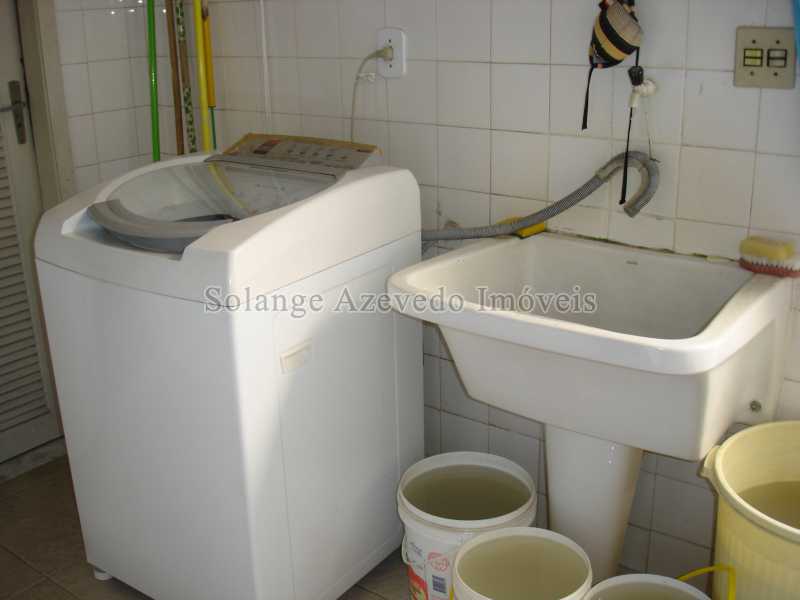 Conheça 30Área do imóvel - Casa à venda Rua Itabaiana,Grajaú, Rio de Janeiro - R$ 1.995.000 - TJCA50008 - 20 30Área - Casa à venda Rua Itabaiana,Grajaú, Rio de Janeiro - R$ 1.995.000 - TJCA50008 - 20