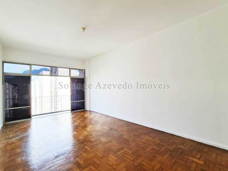 04Sala - Apartamento à venda Rua Ministro Ramos Monteiro,Leblon, Rio de Janeiro - R$ 2.200.000 - TJAP30674 - 1