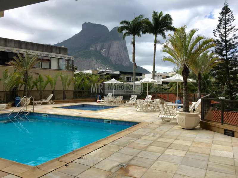 Conheça 74984904 do imóvel - Flat à venda Avenida Pepe,Barra da Tijuca, Rio de Janeiro - R$ 800.000 - MRFL10033 - 20 74984904 - Flat à venda Avenida Pepe,Barra da Tijuca, Rio de Janeiro - R$ 800.000 - MRFL10033 - 20
