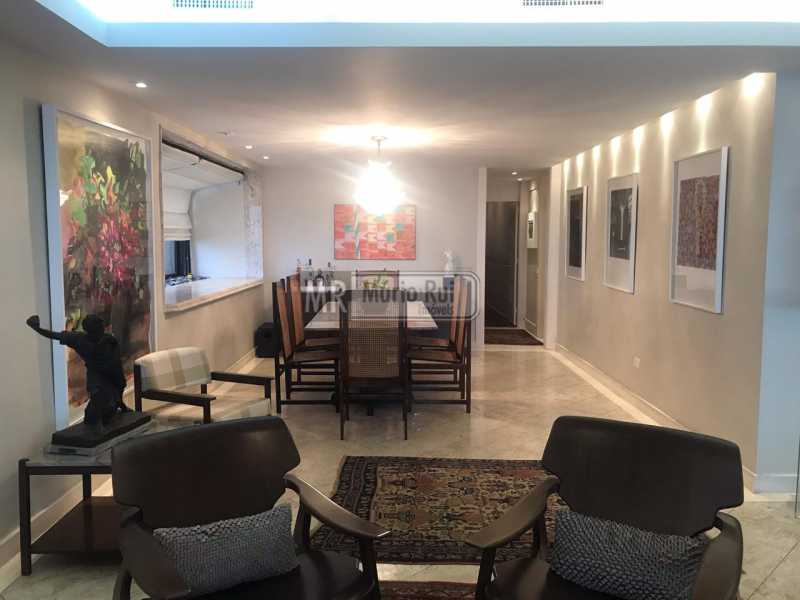 Conheça IMG-20190823-WA0027 do imóvel - Apartamento à venda Avenida Lúcio Costa,Barra da Tijuca, Rio de Janeiro - R$ 6.400.000 - MRAP40038 - 8 IMG-20190823-WA0027 - Apartamento à venda Avenida Lúcio Costa,Barra da Tijuca, Rio de Janeiro - R$ 6.400.000 - MRAP40038 - 8