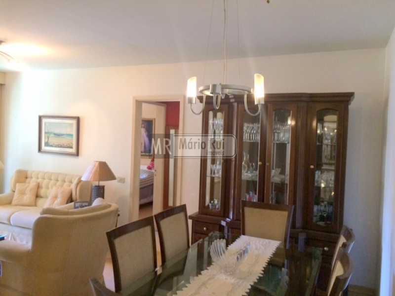 Conheça IMG_7194 do imóvel - Apartamento à venda Avenida Lúcio Costa,Barra da Tijuca, Rio de Janeiro - R$ 550.000 - MRAP10135 - 3 IMG_7194 - Apartamento à venda Avenida Lúcio Costa,Barra da Tijuca, Rio de Janeiro - R$ 550.000 - MRAP10135 - 3