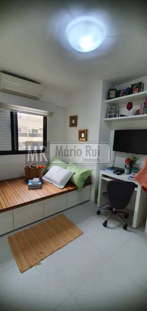 27 - Apartamento à venda Avenida Lúcio Costa,Barra da Tijuca, Rio de Janeiro - R$ 1.300.000 - MRAP20111 - 10