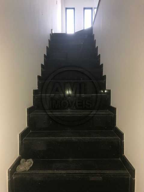 Conheça Escada de acesso a sala do imóvel - Casa em Condominio À Venda - Vila Isabel - Rio de Janeiro - RJ - TK34557 - 1 Escada de acesso a sala - Casa em Condominio À Venda - Vila Isabel - Rio de Janeiro - RJ - TK34557 - 1