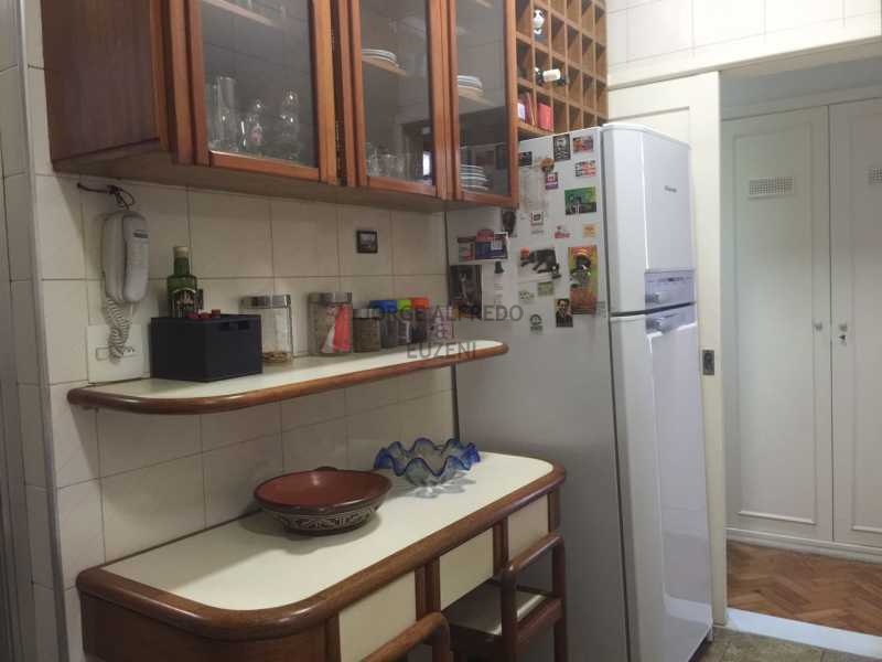 Conheça WhatsApp Image 2016-11-04 at 3 do imóvel - Apartamento 2 quartos à venda Ipanema, Rio de Janeiro - R$ 1.700.000 - JAAP20032 - 10 WhatsApp Image 2016-11-04 at 3 - Apartamento 2 quartos à venda Ipanema, Rio de Janeiro - R$ 1.700.000 - JAAP20032 - 10