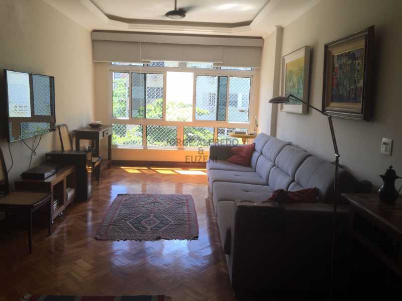 Conheça WhatsApp Image 2016-11-04 at 3 do imóvel - Apartamento 2 quartos à venda Ipanema, Rio de Janeiro - R$ 1.700.000 - JAAP20032 - 3 WhatsApp Image 2016-11-04 at 3 - Apartamento 2 quartos à venda Ipanema, Rio de Janeiro - R$ 1.700.000 - JAAP20032 - 3