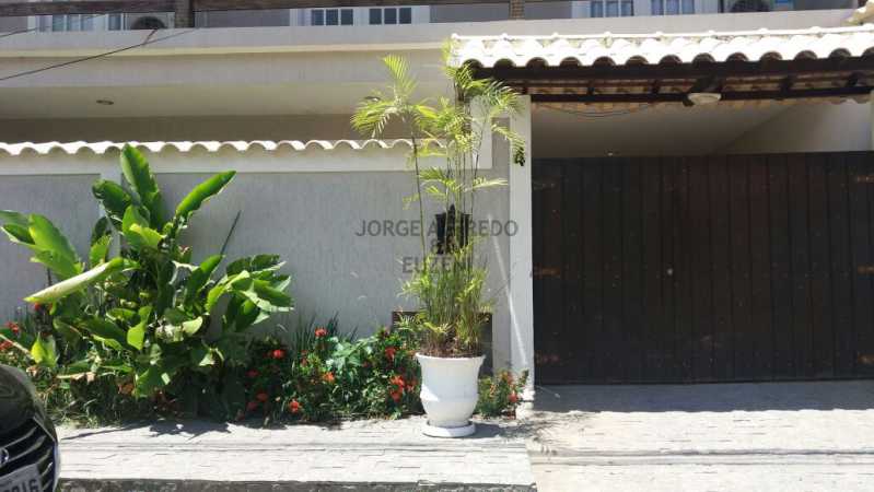 Conheça IMG-20170816-WA0029 do imóvel - Vargem Grande - Rua Zenetildes Alves Meira Cep: 22.785-105-Casa triplex em Vargem Grande www.jorgealfredoimoveis.com.br estamos online, entre em contato. - JACN50001 - 3 IMG-20170816-WA0029 - Vargem Grande - Rua Zenetildes Alves Meira Cep: 22.785-105-Casa triplex em Vargem Grande www.jorgealfredoimoveis.com.br estamos online, entre em contato. - JACN50001 - 3