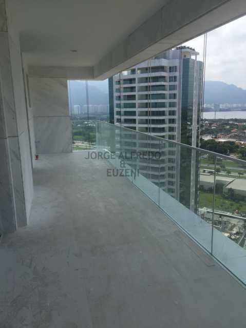 Conheça WhatsApp Image 2018-09-05 at 1 do imóvel - Riserva Golf 648m2 - JAAP50006 - 7 WhatsApp Image 2018-09-05 at 1 - Riserva Golf 648m2 - JAAP50006 - 7