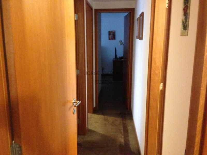 Conheça 3 corredor do imóvel - Vendo Condominio Lagoa Stylus - Avenida Lineu de Paula Machado 3 quartos . Oportunidade!! - JAAP30080 - 5 3 corredor - Vendo Condominio Lagoa Stylus - Avenida Lineu de Paula Machado 3 quartos . Oportunidade!! - JAAP30080 - 5