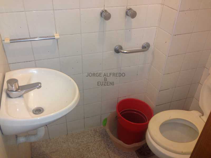 Conheça 17 banheiro empregada do imóvel - Vendo Condominio Lagoa Stylus - Avenida Lineu de Paula Machado 3 quartos . Oportunidade!! - JAAP30080 - 18 17 banheiro empregada - Vendo Condominio Lagoa Stylus - Avenida Lineu de Paula Machado 3 quartos . Oportunidade!! - JAAP30080 - 18
