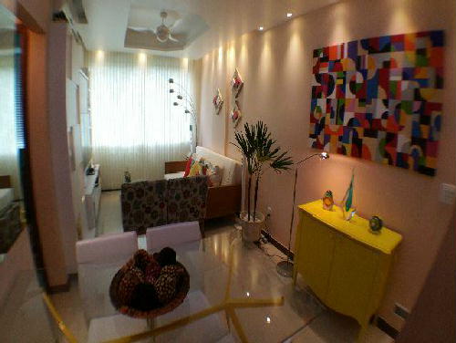 Conheça FOTO2 do imóvel - Excelente quarto e sala. Flamengo. Quadra da praia. Mobiliado e reformado. - GA10268 - 3 FOTO2 - Excelente quarto e sala. Flamengo. Quadra da praia. Mobiliado e reformado. - GA10268 - 3