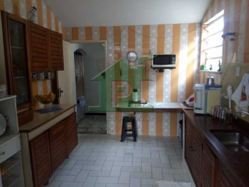 Conheça WhatsApp Image 2019-10-09 at 1 do imóvel - EXCELENTE CASA NA VILA DA PENHA - RS930.000,00 - VLCA40013 - 19 WhatsApp Image 2019-10-09 at 1 - EXCELENTE CASA NA VILA DA PENHA - RS930.000,00 - VLCA40013 - 19