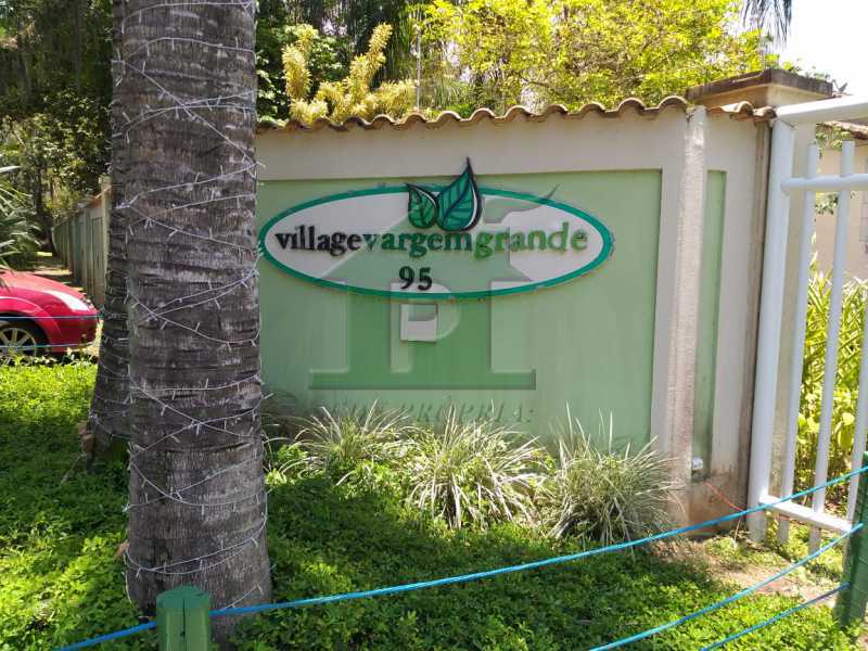 Conheça WhatsApp Image 2019-12-13 at 1 do imóvel - CASA EM CONDOMÍNIO - VARGEM GRANDE - 350.000,00 - VLCN30008 - 1 WhatsApp Image 2019-12-13 at 1 - CASA EM CONDOMÍNIO - VARGEM GRANDE - 350.000,00 - VLCN30008 - 1