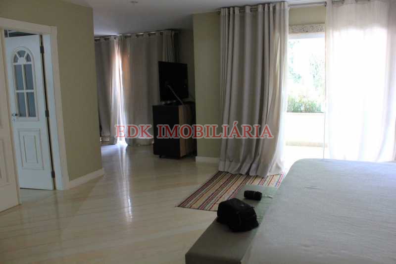 Conheça suite master 2 do imóvel - Casa em Condomínio 5 quartos à venda Barra da Tijuca, Rio de Janeiro - R$ 5.900.000 - 1733 - 29 suite master 2 - Casa em Condomínio 5 quartos à venda Barra da Tijuca, Rio de Janeiro - R$ 5.900.000 - 1733 - 29