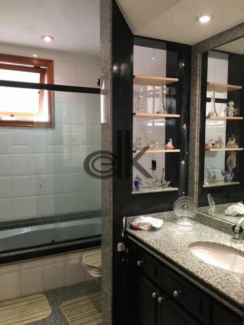 Conheça WhatsApp Image 2020-05-28 at 2 do imóvel - Casa em Condomínio 7 quartos à venda Barra da Tijuca, Rio de Janeiro - R$ 4.000.000 - 6215 - 21 WhatsApp Image 2020-05-28 at 2 - Casa em Condomínio 7 quartos à venda Barra da Tijuca, Rio de Janeiro - R$ 4.000.000 - 6215 - 21