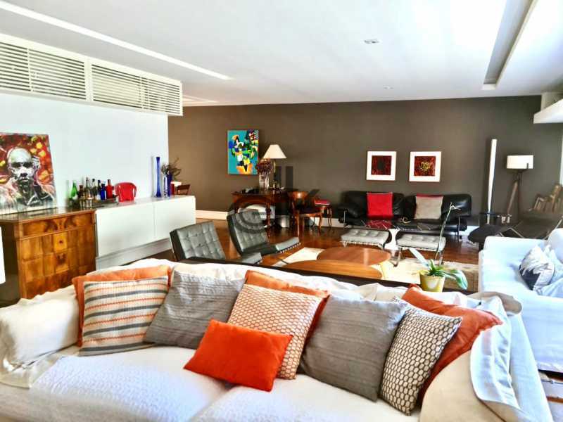 Conheça WhatsApp Image 2021-04-15 at 1 do imóvel - Apartamento 3 quartos à venda Copacabana, Rio de Janeiro - R$ 3.450.000 - 6418 - 4 WhatsApp Image 2021-04-15 at 1 - Apartamento 3 quartos à venda Copacabana, Rio de Janeiro - R$ 3.450.000 - 6418 - 4