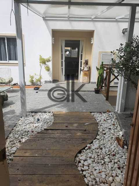 Conheça WhatsApp Image 2021-05-04 at 1 do imóvel - Casa em Condomínio 4 quartos à venda Itanhangá, Rio de Janeiro - R$ 850.000 - 6426 - 30 WhatsApp Image 2021-05-04 at 1 - Casa em Condomínio 4 quartos à venda Itanhangá, Rio de Janeiro - R$ 850.000 - 6426 - 30