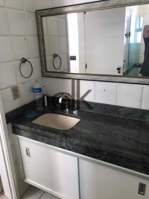 Conheça WhatsApp Image 2021-05-12 at 1 do imóvel - Apartamento 4 quartos para alugar Jardim Oceanico, Rio de Janeiro - R$ 9.800 - A576 - 17 WhatsApp Image 2021-05-12 at 1 - Apartamento 4 quartos para alugar Jardim Oceanico, Rio de Janeiro - R$ 9.800 - A576 - 17
