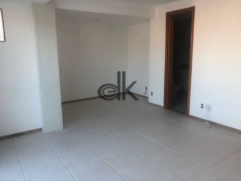 Conheça WhatsApp Image 2022-05-12 at 1 do imóvel - EDK - VENDE - COB DUPLEX - CONDOMÍNIO FECHADO - BARRA DA TIJUCA - OPORTUNIDADE. - 6739 - 11 WhatsApp Image 2022-05-12 at 1 - EDK - VENDE - COB DUPLEX - CONDOMÍNIO FECHADO - BARRA DA TIJUCA - OPORTUNIDADE. - 6739 - 11