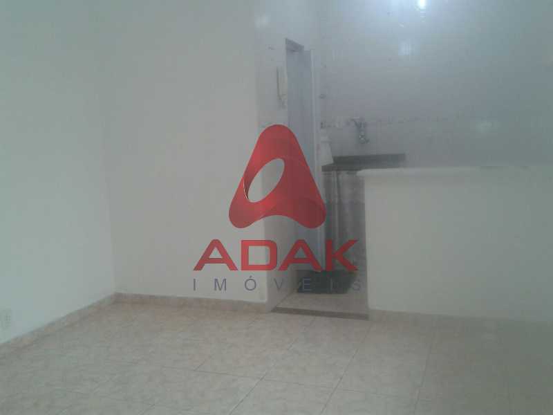 Conheça 058d8d03-7f1d-4c82-bc28-f0b8ef do imóvel - Kitnet/Conjugado 27m² para venda e aluguel Catete, Rio de Janeiro - R$ 350.000 - LAKI00083 - 4 058d8d03-7f1d-4c82-bc28-f0b8ef - Kitnet/Conjugado 27m² para venda e aluguel Catete, Rio de Janeiro - R$ 350.000 - LAKI00083 - 4