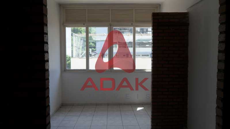 Conheça SAM_5634 do imóvel - Kitnet/Conjugado 26m² à venda Laranjeiras, Rio de Janeiro - R$ 300.000 - LAKI10066 - 1 SAM_5634 - Kitnet/Conjugado 26m² à venda Laranjeiras, Rio de Janeiro - R$ 300.000 - LAKI10066 - 1