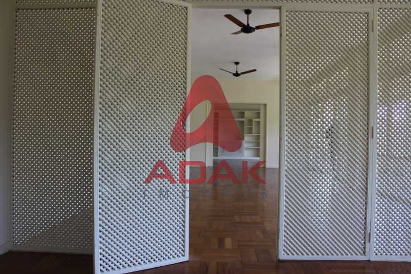 Conheça WhatsApp Image 2018-01-18 at 1 do imóvel - Cobertura 5 quartos à venda Laranjeiras, Rio de Janeiro - R$ 4.000.000 - LACO50004 - 13 WhatsApp Image 2018-01-18 at 1 - Cobertura 5 quartos à venda Laranjeiras, Rio de Janeiro - R$ 4.000.000 - LACO50004 - 13