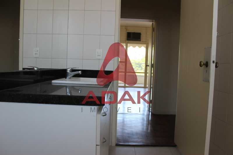 Conheça WhatsApp Image 2018-01-18 at 1 do imóvel - Cobertura 5 quartos à venda Laranjeiras, Rio de Janeiro - R$ 4.000.000 - LACO50004 - 36 WhatsApp Image 2018-01-18 at 1 - Cobertura 5 quartos à venda Laranjeiras, Rio de Janeiro - R$ 4.000.000 - LACO50004 - 36