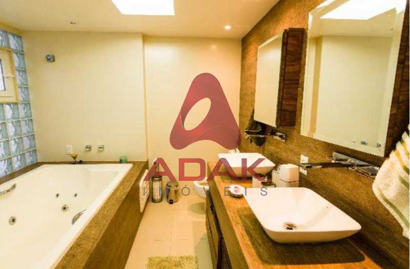 Conheça 9 do imóvel - Casa 5 quartos para venda e aluguel Laranjeiras, Rio de Janeiro - R$ 2.800.000 - LACA50013 - 10 9 - Casa 5 quartos para venda e aluguel Laranjeiras, Rio de Janeiro - R$ 2.800.000 - LACA50013 - 10