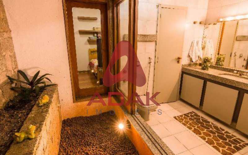 Conheça 17 do imóvel - Casa 5 quartos para venda e aluguel Laranjeiras, Rio de Janeiro - R$ 2.800.000 - LACA50013 - 18 17 - Casa 5 quartos para venda e aluguel Laranjeiras, Rio de Janeiro - R$ 2.800.000 - LACA50013 - 18